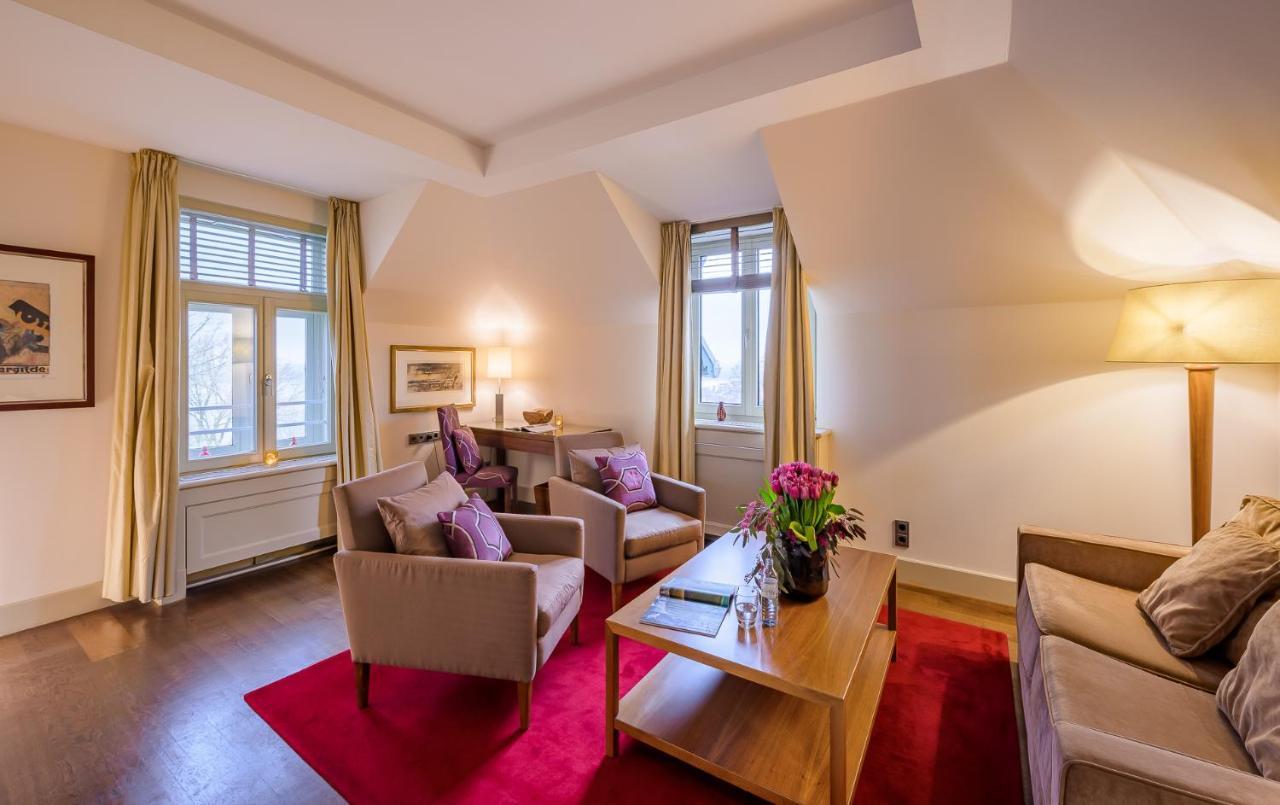 Remise Am Suellberg - Das Kleine Hotel Am Suellberg Hamburg Bagian luar foto